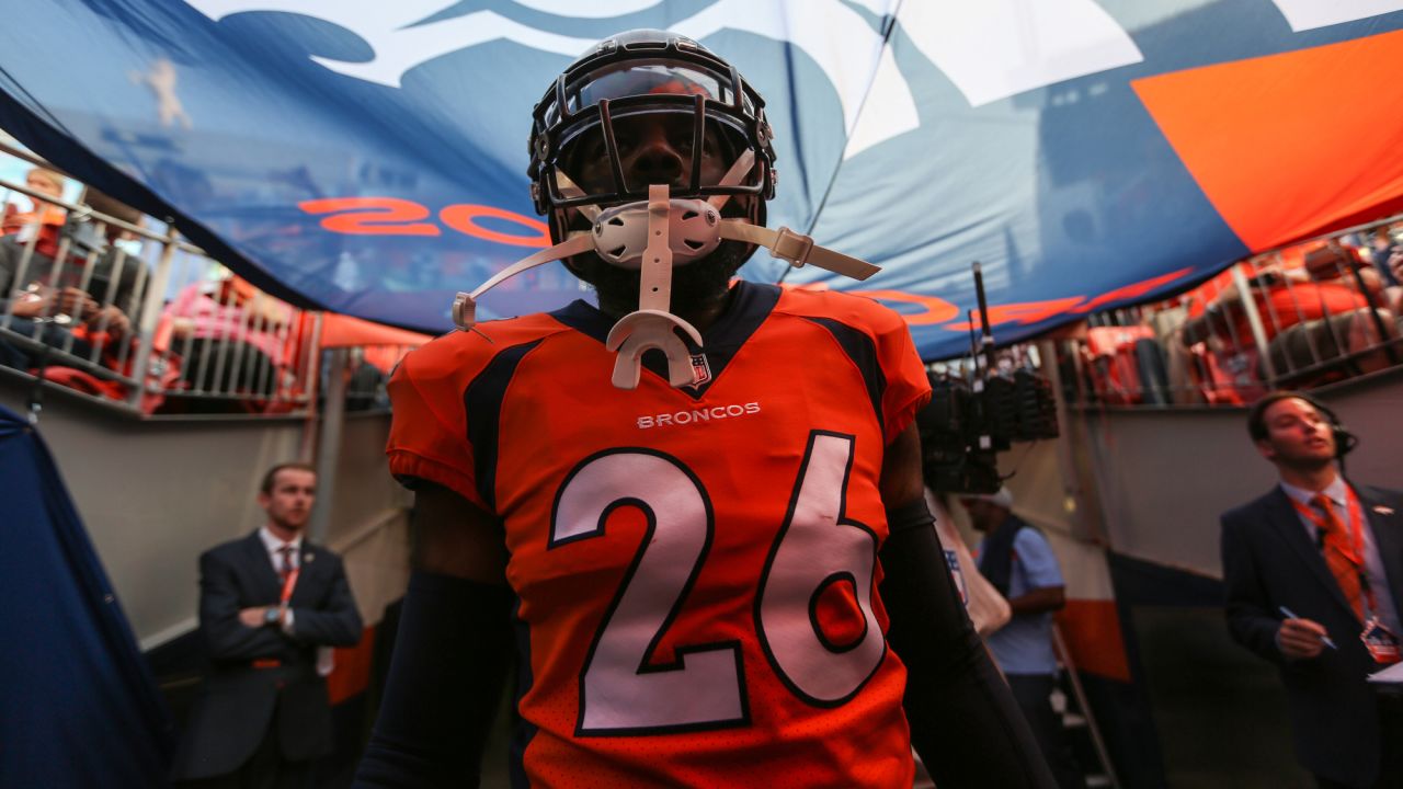 Roundup: Bucs sign ex-Broncos safety Darian Stewart