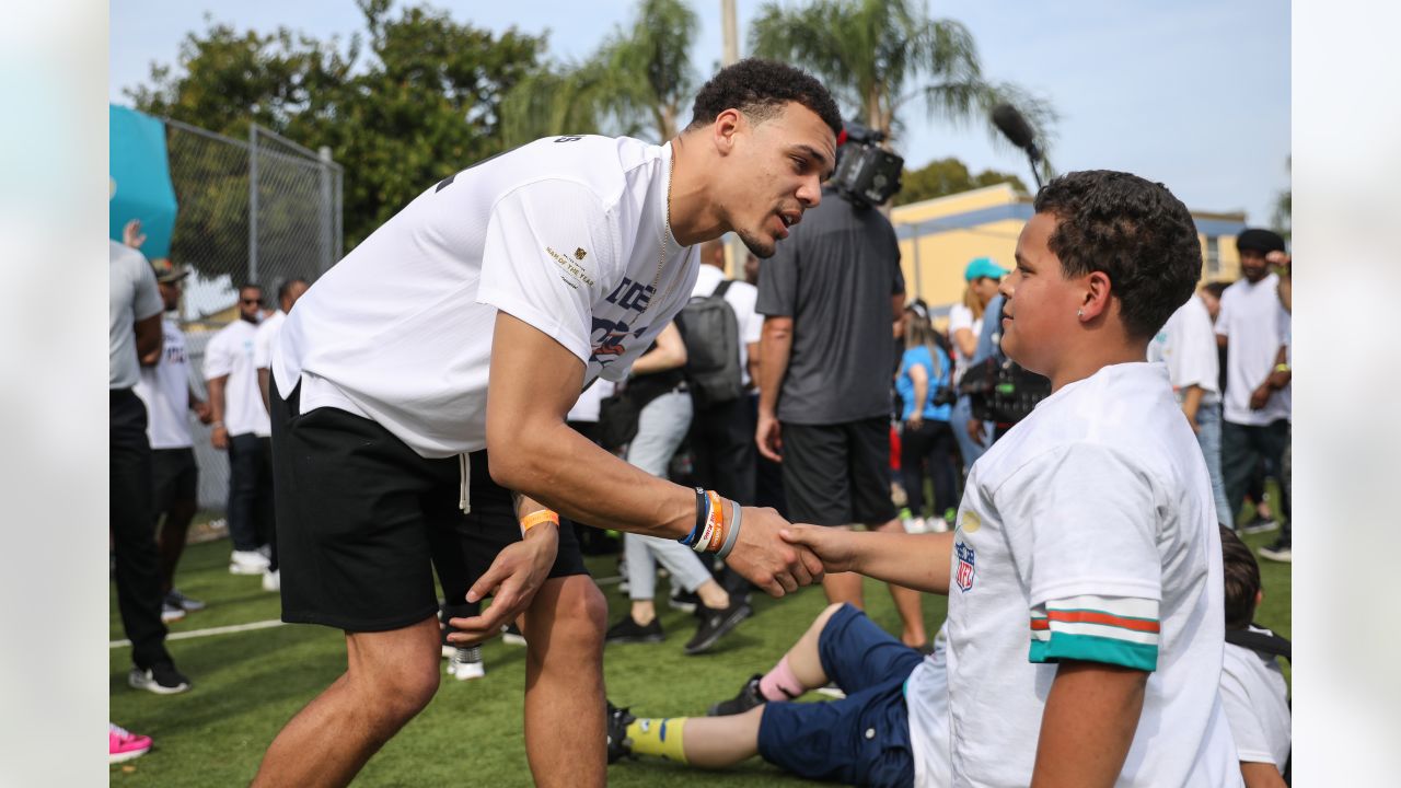 Broncos nominate Justin Simmons for 2021 Walter Payton NFL Man of the Year  Award presented by Nationwide