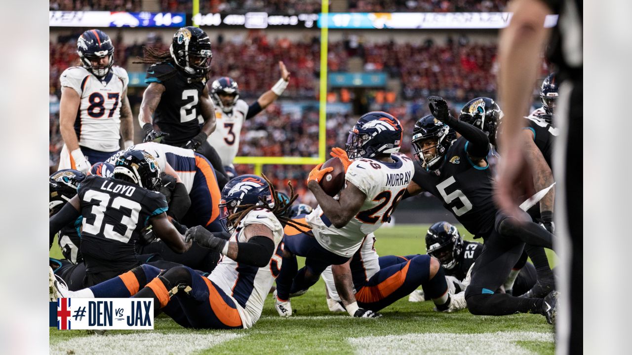 Denver Broncos 21-17 Jacksonville Jaguars: Latavius Murray's late