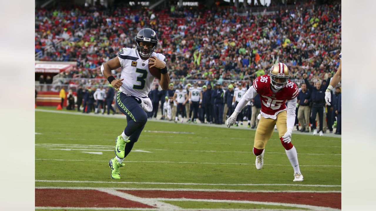 Denver Broncos trade for Seahawks' quarterback Russell Wilson - Axios Denver