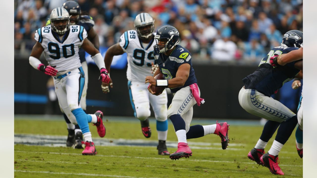 Carolina Panthers' Frank Kearse (99) on the sidelines against the