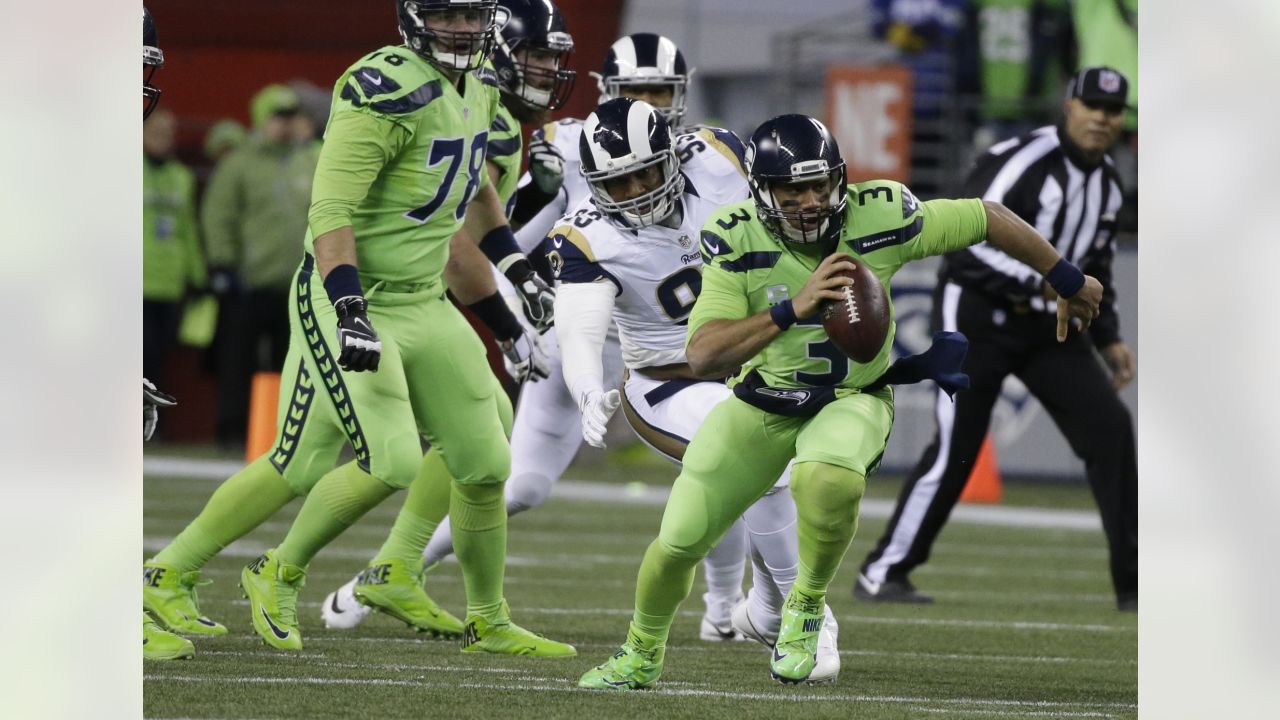 For Super Bowl Teams, the Seahawks and the Broncos, N.F.L. Uniforms  Designed by Nike - The New York Times