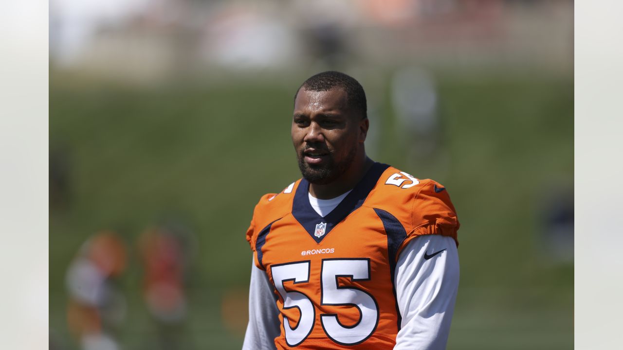 Broncos training camp observations: Garett Bolles, Bradley Chubb have first  fight of camp, Broncos