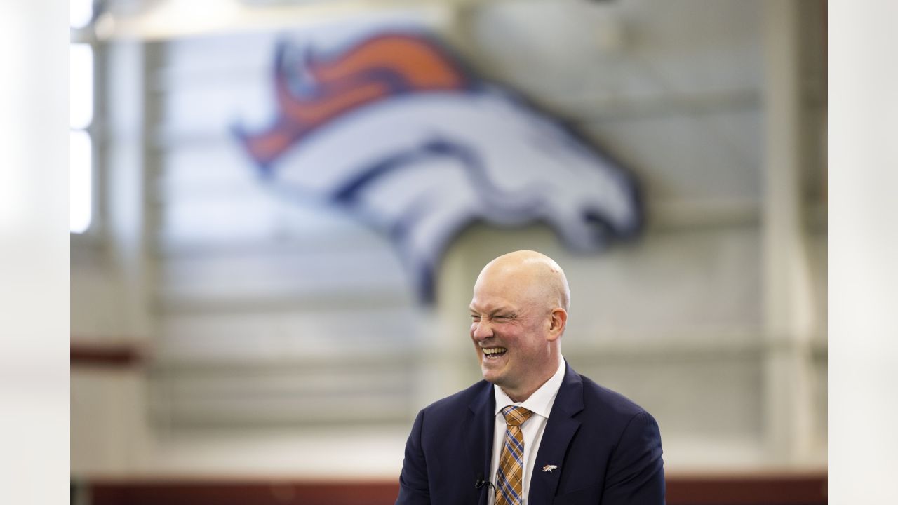 New Broncos Head Coach Nathaniel Hackett Has Unique Strategy to Make  Training Camp 'Hyper-Competitive'