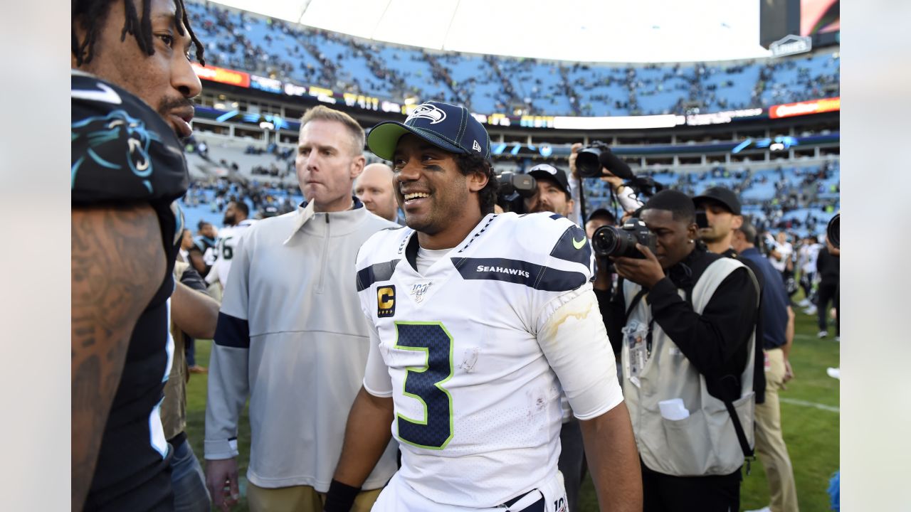 Broncos agree to trade with Seahawks for quarterback Russell Wilson -  Arrowhead Pride