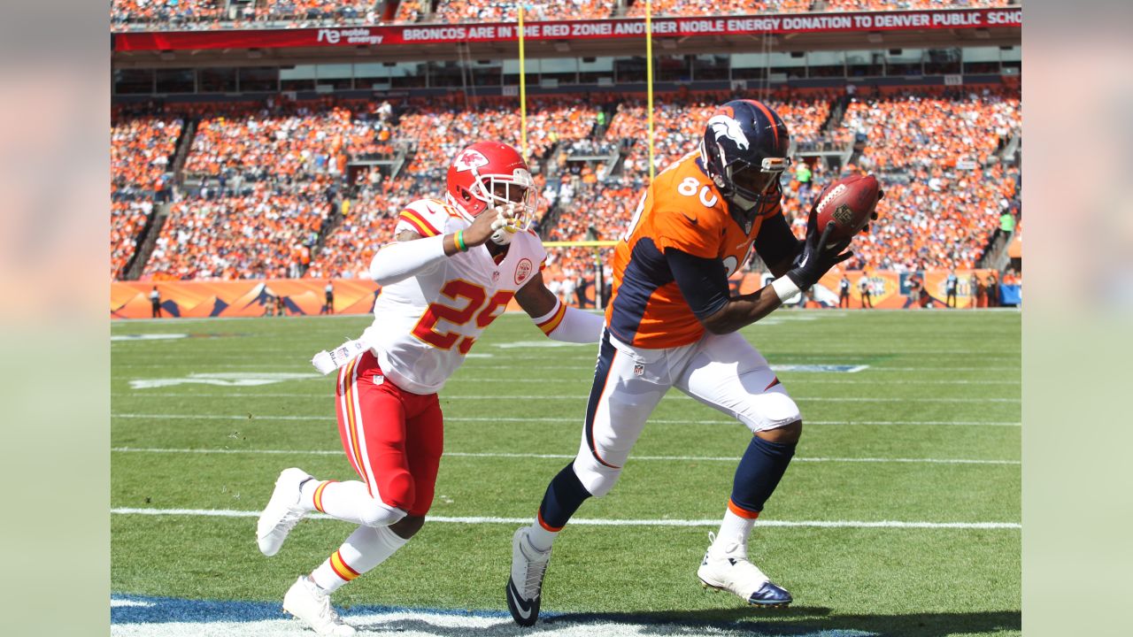 History Colorado - #OTD in 1970, the Denver Broncos defeated the Buffalo  Bills 25-10 in their first game as a NFL franchise. 