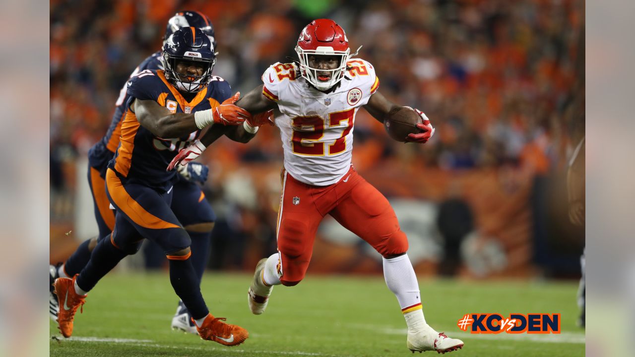 Chiefs jump out to 27-0 lead, hold off Broncos 34-28