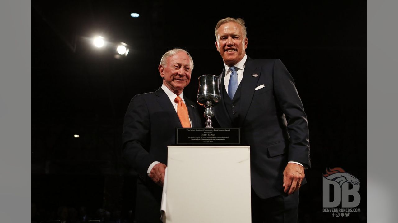 John Elway (2000) - Hall of Fame - National Football Foundation