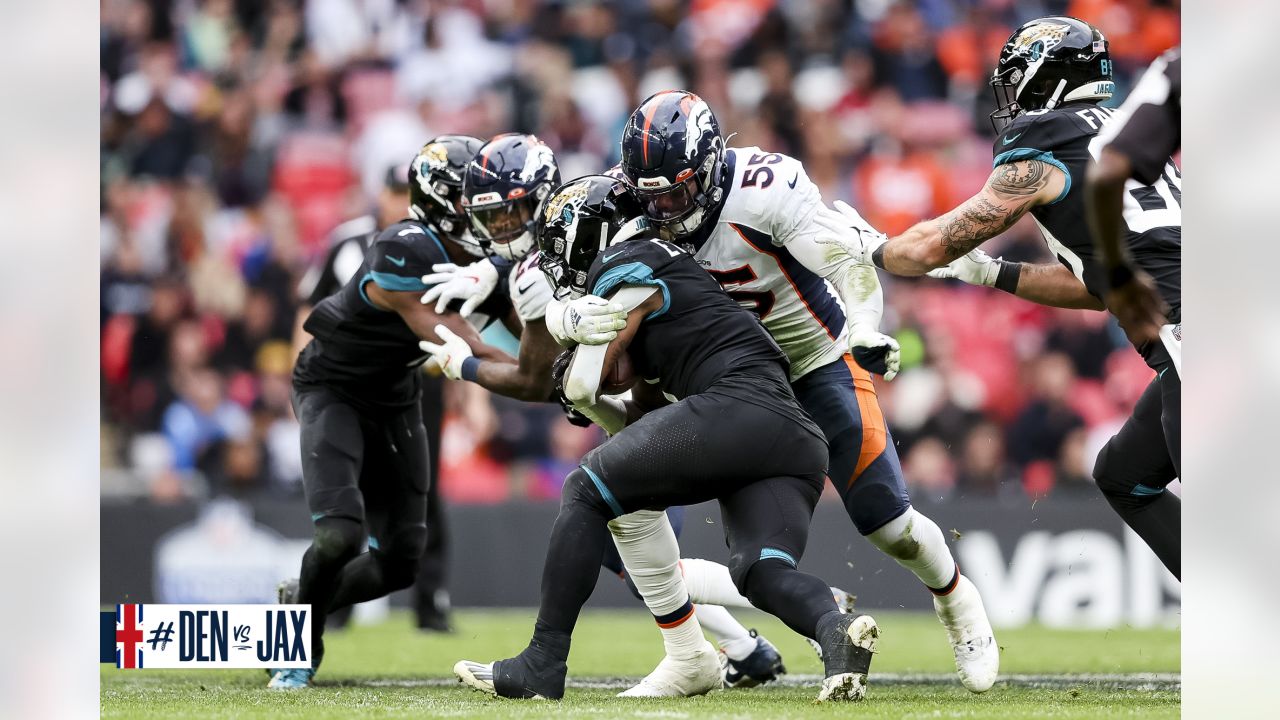 NFL: Denver Broncos twice come from behind to beat Jacksonville Jaguars  21-17 at Wembley - BBC Sport