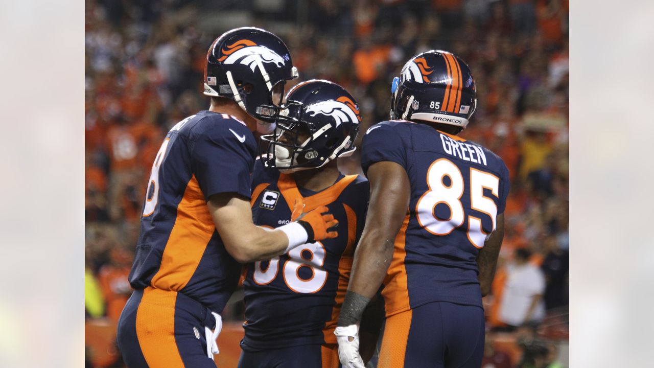 All the records Peyton Manning and the Denver Broncos broke in 2013 - Mile  High Report