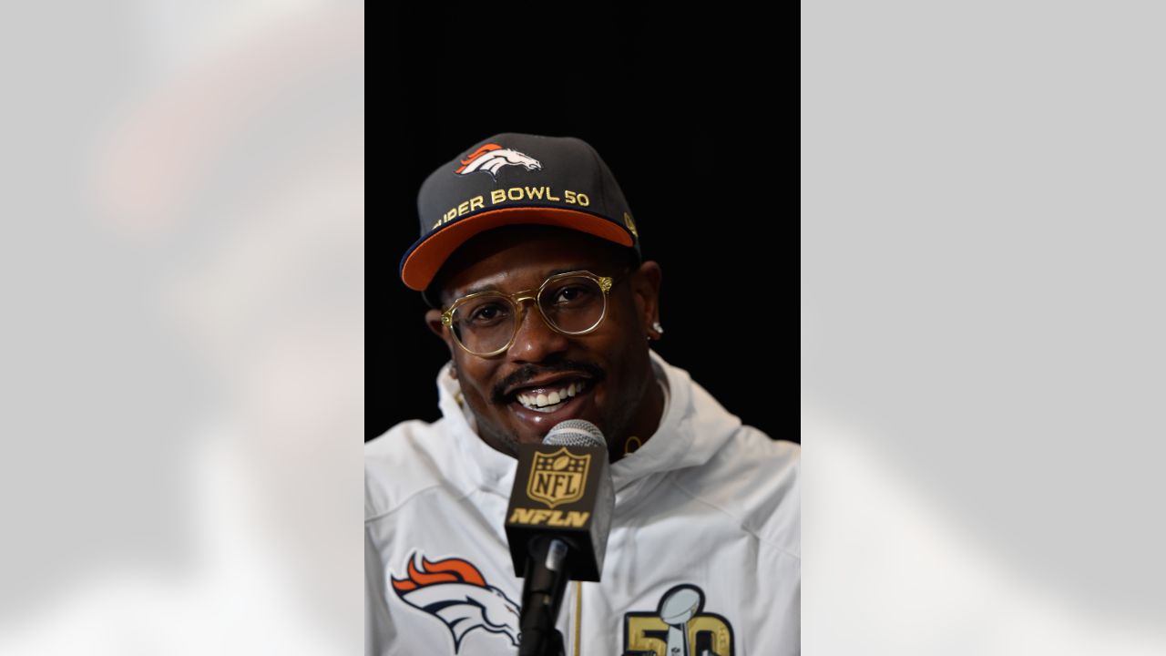 From wide-eyed rookie to Super Bowl MVP, Von Miller an all-time member of  the Denver Broncos - ESPN - Denver Broncos Blog- ESPN