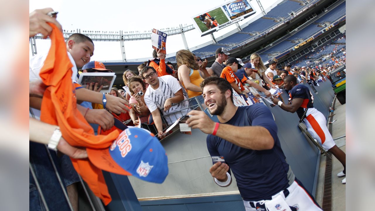 Fans Can Watch Denver Broncos Training Camp For Free. Seats Are Limited.  Here's How You Can Get Tickets - Mile High on the Cheap