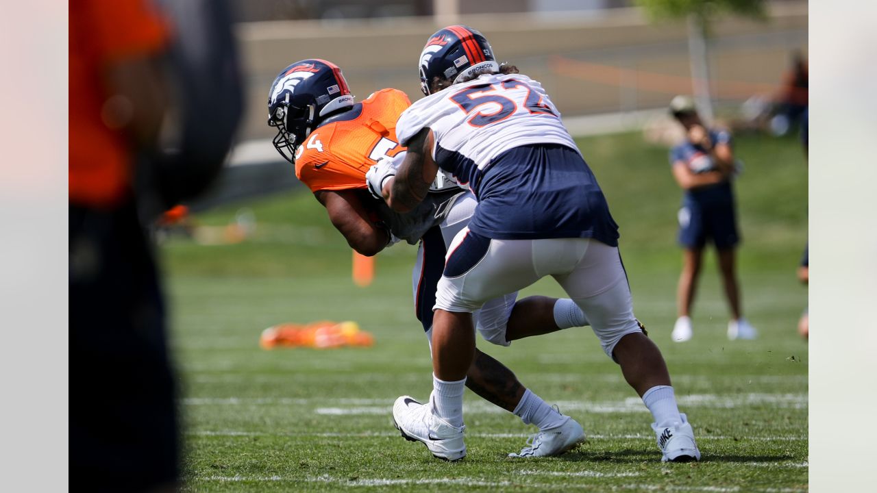 Okwuegbunam, McLaughlin help the Broncos rout the mistake-prone Rams 41-0  in preseason finale - ABC News