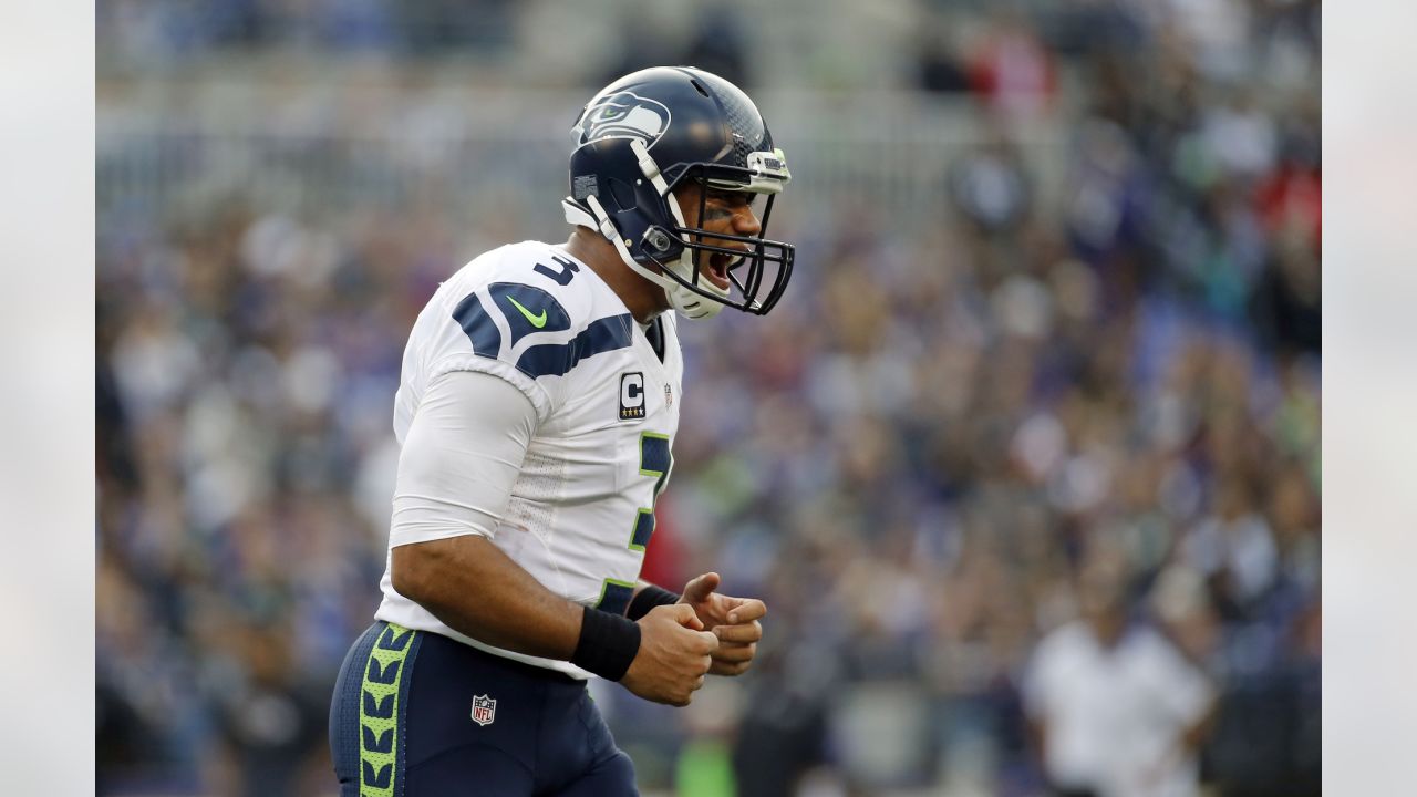 Broncos agree to trade with Seahawks for quarterback Russell Wilson -  Arrowhead Pride