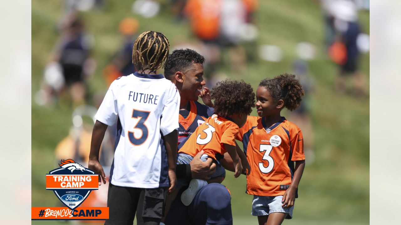 Broncos Camp Observations: Denver starts training camp in the red zone