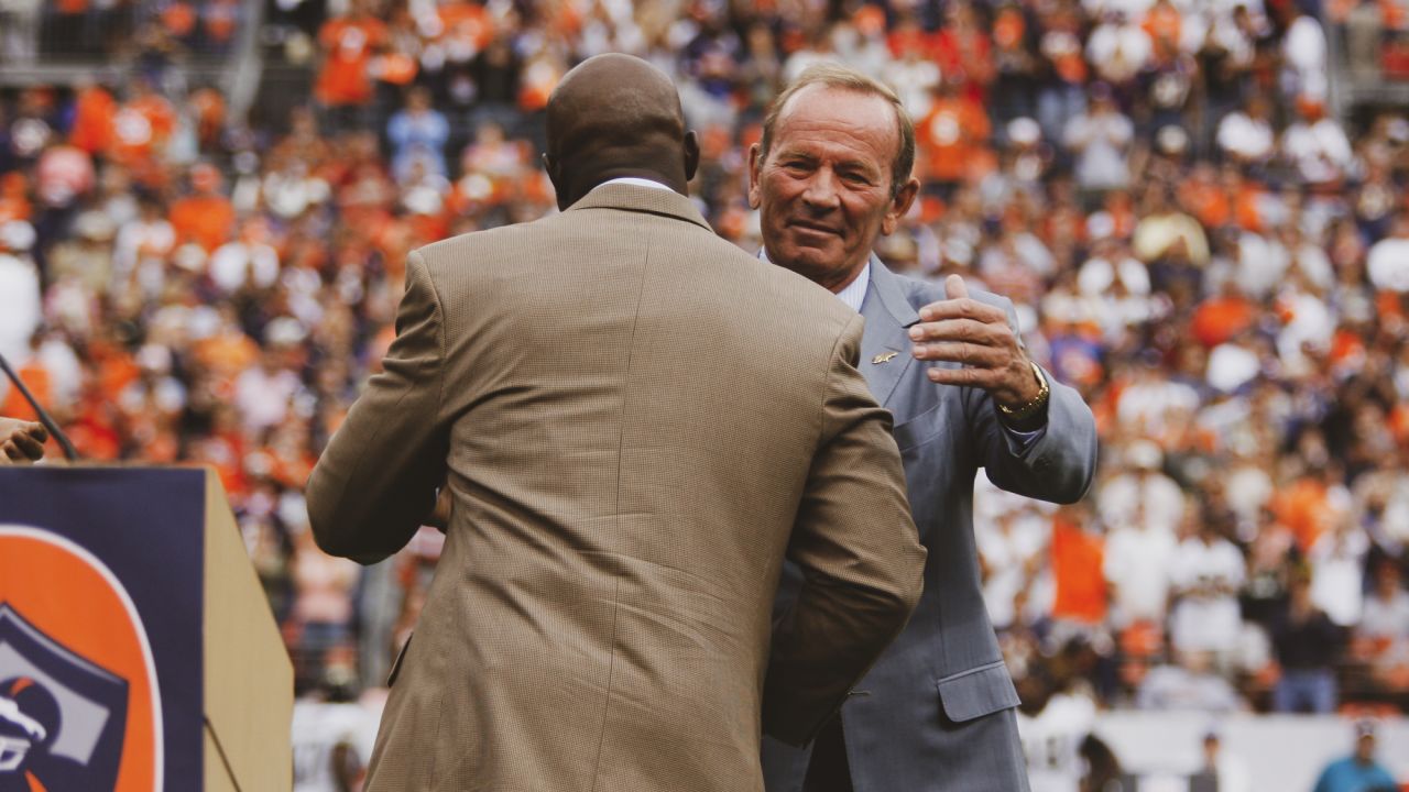 Pat Bowlen leading indunction into Ring of Fame for Terrel…