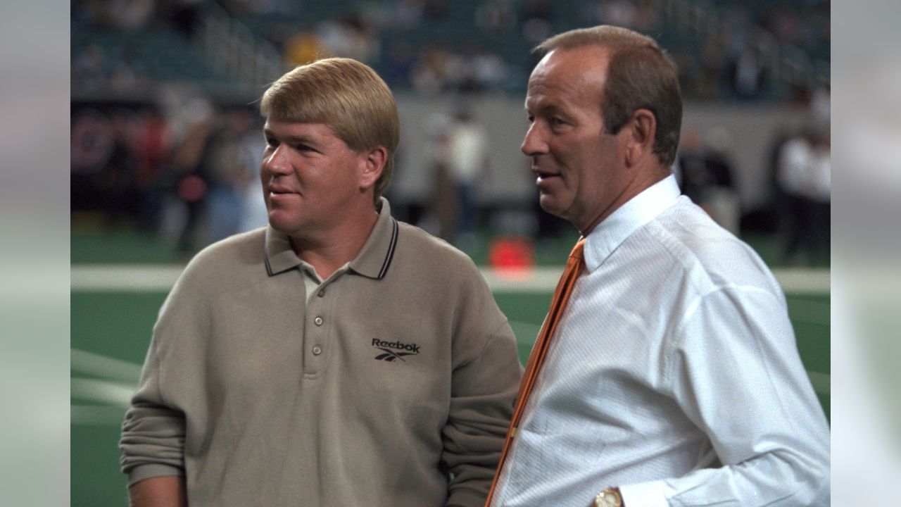 Pat Bowlen leading indunction into Ring of Fame for Terrel…