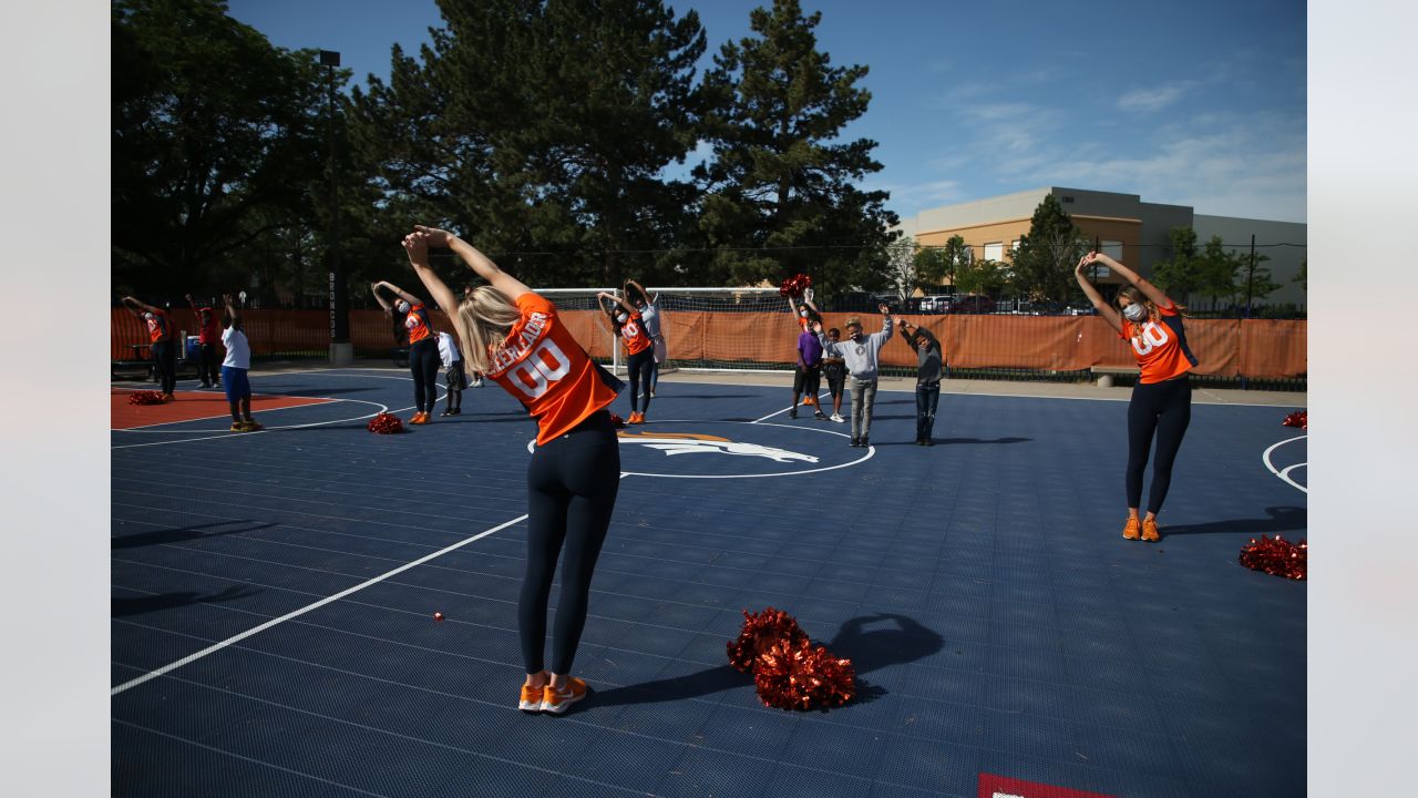 Broncos named a finalist for ESPN's 2022 Sports Humanitarian Team