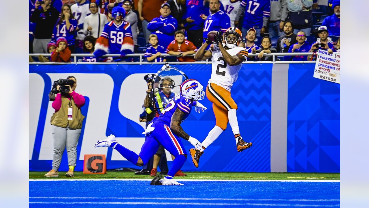 Detroit's Ford Field has 48 hours to flip from carnival to Bills-Browns  game: 'We look forward to the challenge'