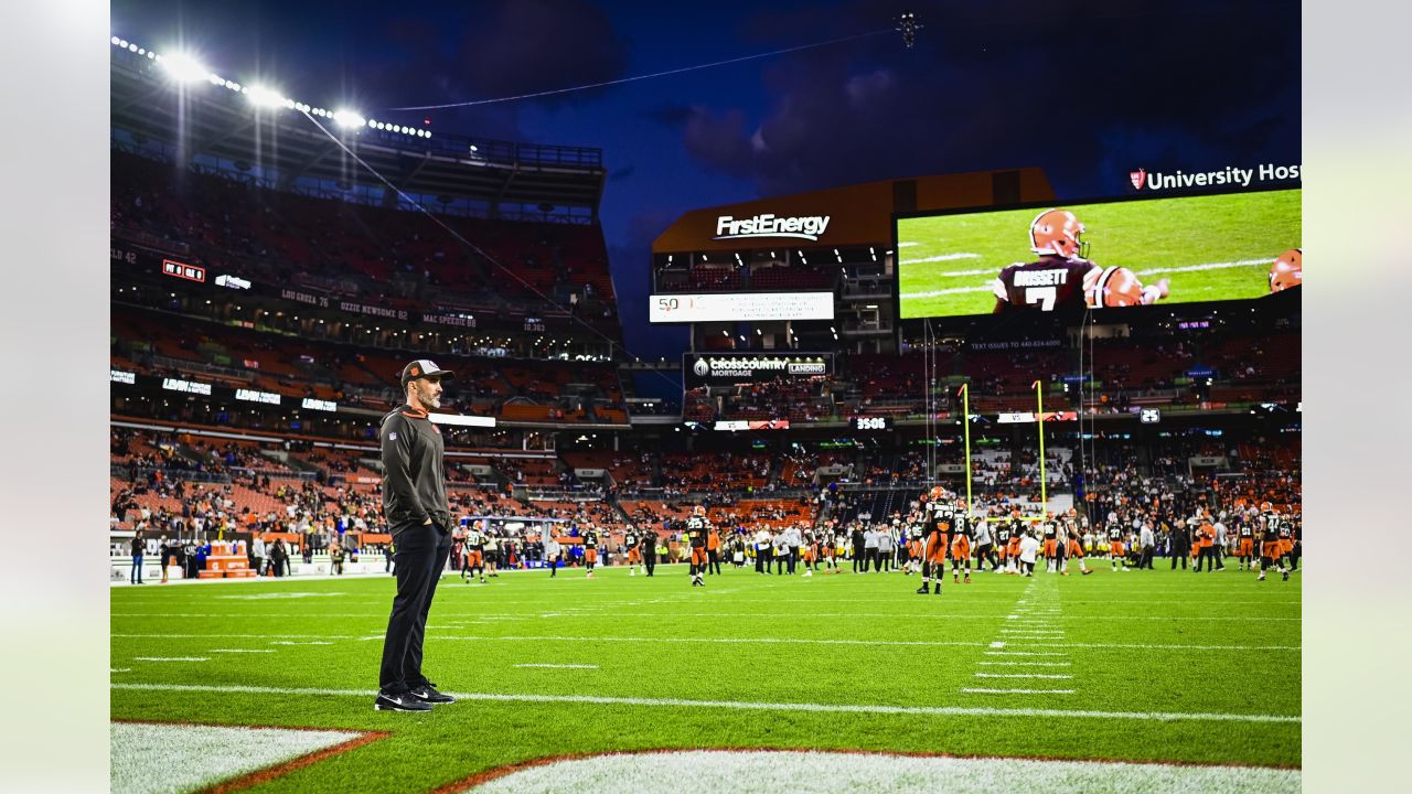 First Energy Stadium. 22nd Sep, 2022. Myles Garrett #95 during the Pittsburgh  Steelers vs Cleveland Browns game in Cleveland, OH at First Energy Stadium.  Jason Pohuski/CSM/Alamy Live News Stock Photo - Alamy