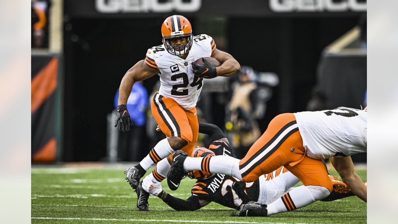 Photos: Week 14 - Browns at Bengals Game Action