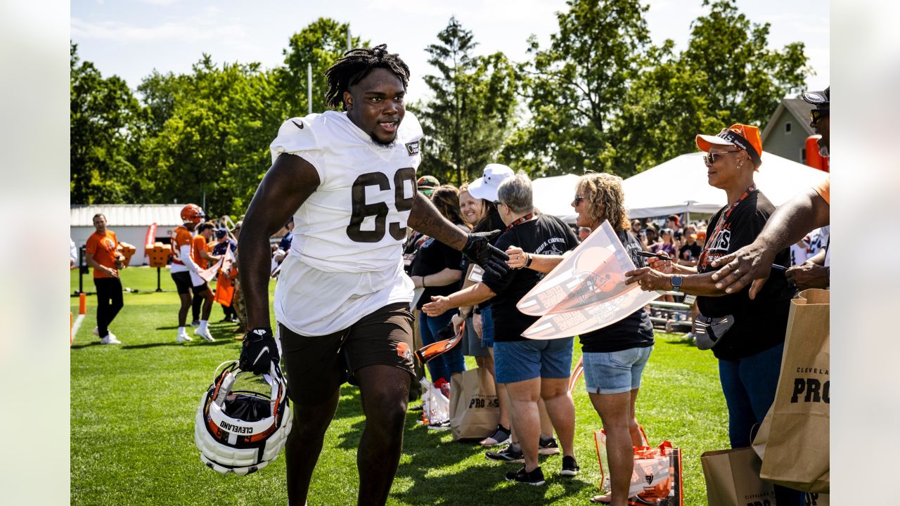 Defense rules as Browns close training camp in West Virginia – News-Herald