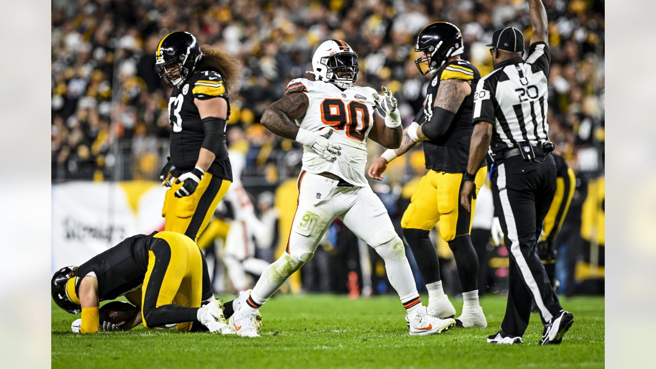 NFL Playoffs 2021: Cleveland Browns def Pittsburgh Steelers, score