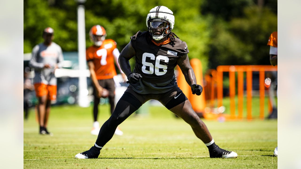 Observations from Cleveland Browns practice at the Greenbrier - West  Virginia Daily News