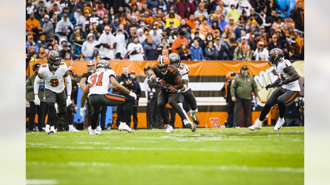 Browns wide receiver Amari Cooper perseveres through drop to make the game's  biggest play in win over Buccaneers 