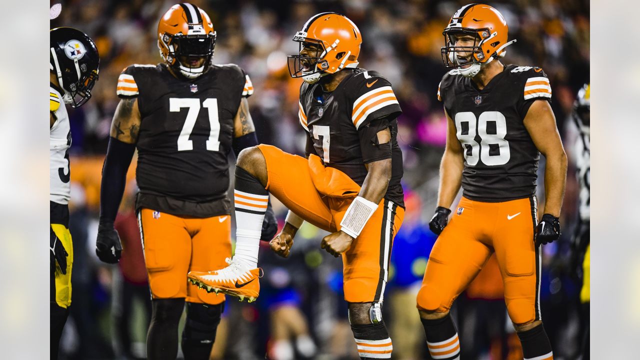 Browns To Debut New Throwback Uniforms Week 2 Against Steelers - Steelers  Depot