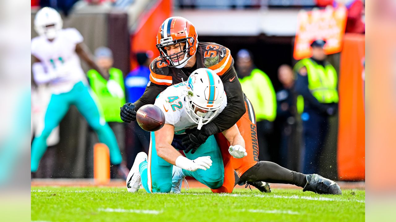 Photos: Week 12 - Browns vs. Dolphins Game Action