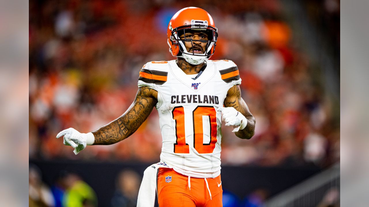 November 14, 2021: Cleveland Browns outside linebacker Mack Wilson Sr. (51)  before the NFL football game between the Cleveland Browns and the New  England Patriots at Gillette Stadium, in Foxborough, Massachusetts. The