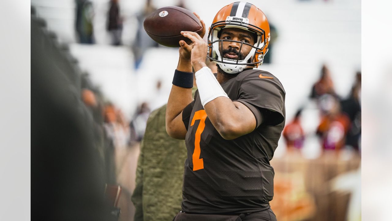 Photos: Week 12 - Buccaneers at Browns Pregame