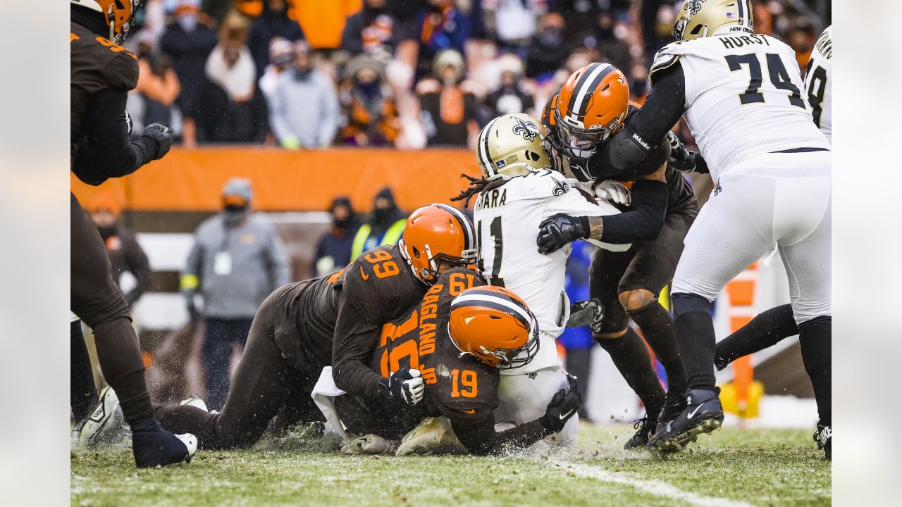 Browns eliminated from playoff contention in loss to Saints