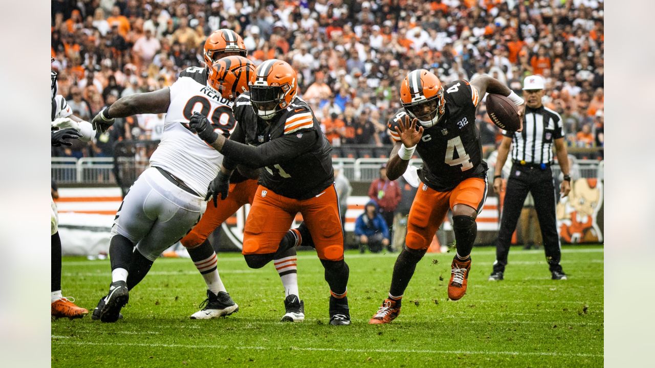 Browns 6-pack: Rookie O-lineman Dawand Jones gets a chance to