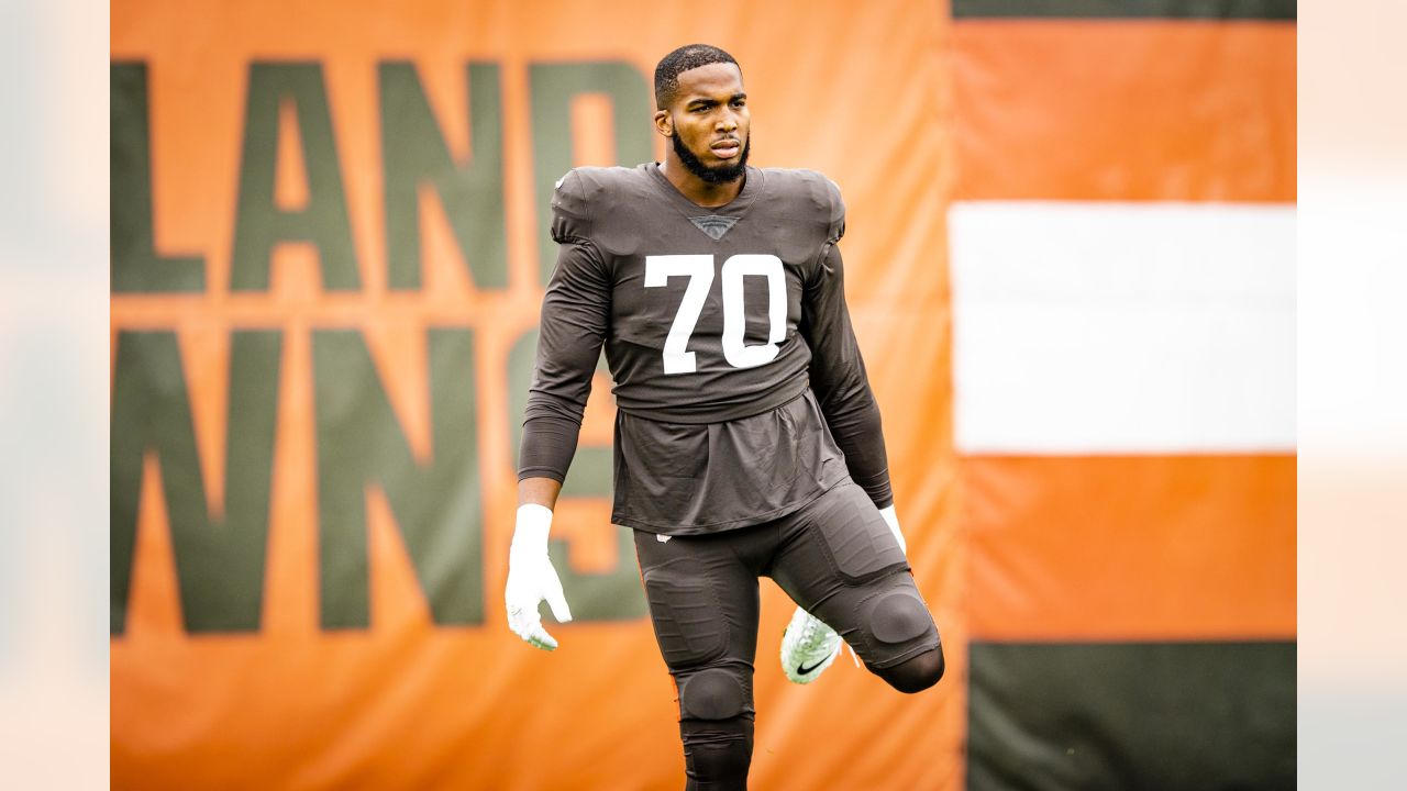 Browns to visit Hall of Fame for minicamp, D'Ernest Johnson resigns