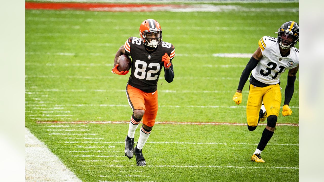 Matchup to Watch: Nick Chubb and Kareem Hunt rushing against the Steelers D