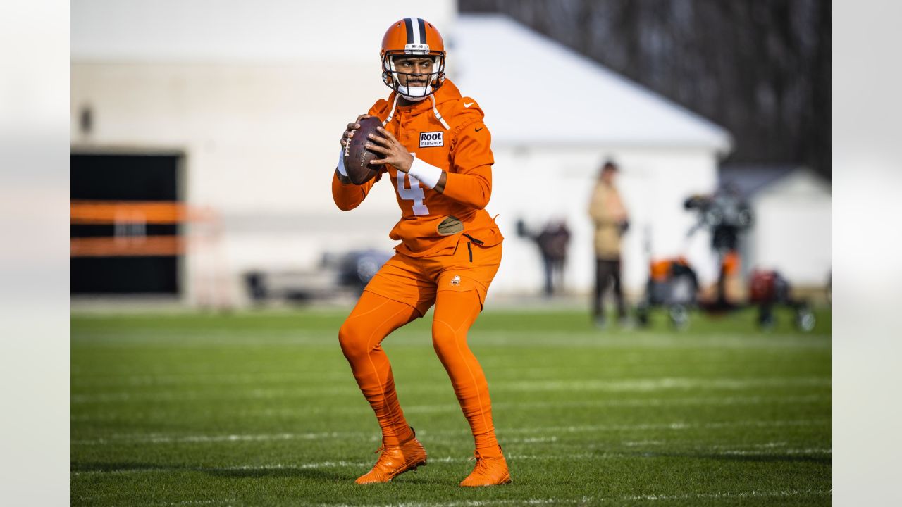 Deshaun Watson bracing for coldest game of his life when Browns