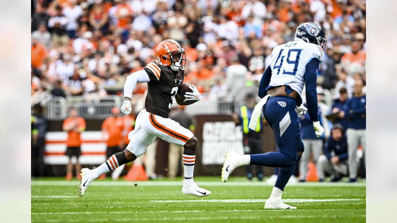 Photos: Week 3 - Titans at Browns Game Action