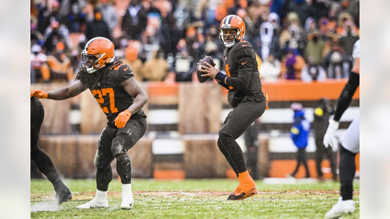 Browns eliminated from playoff contention in loss to Saints