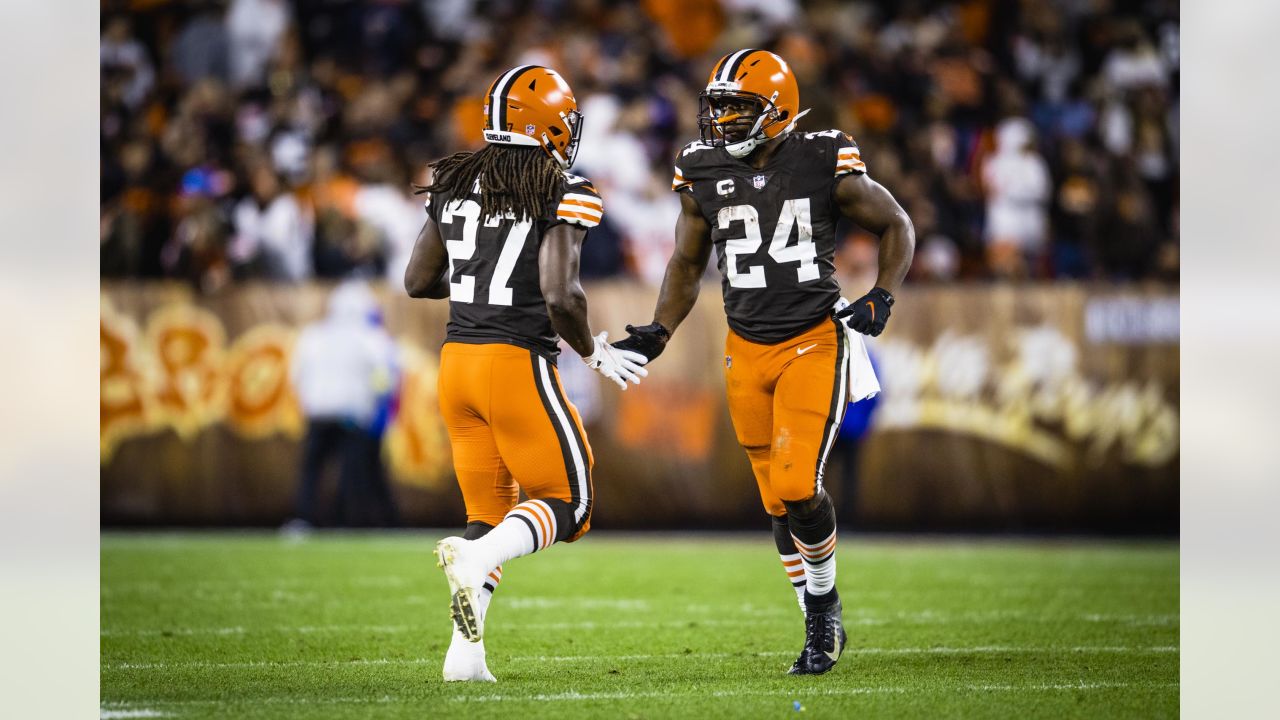 Cleveland Browns rookie linebacker Jacob Phillips will sit out Sunday