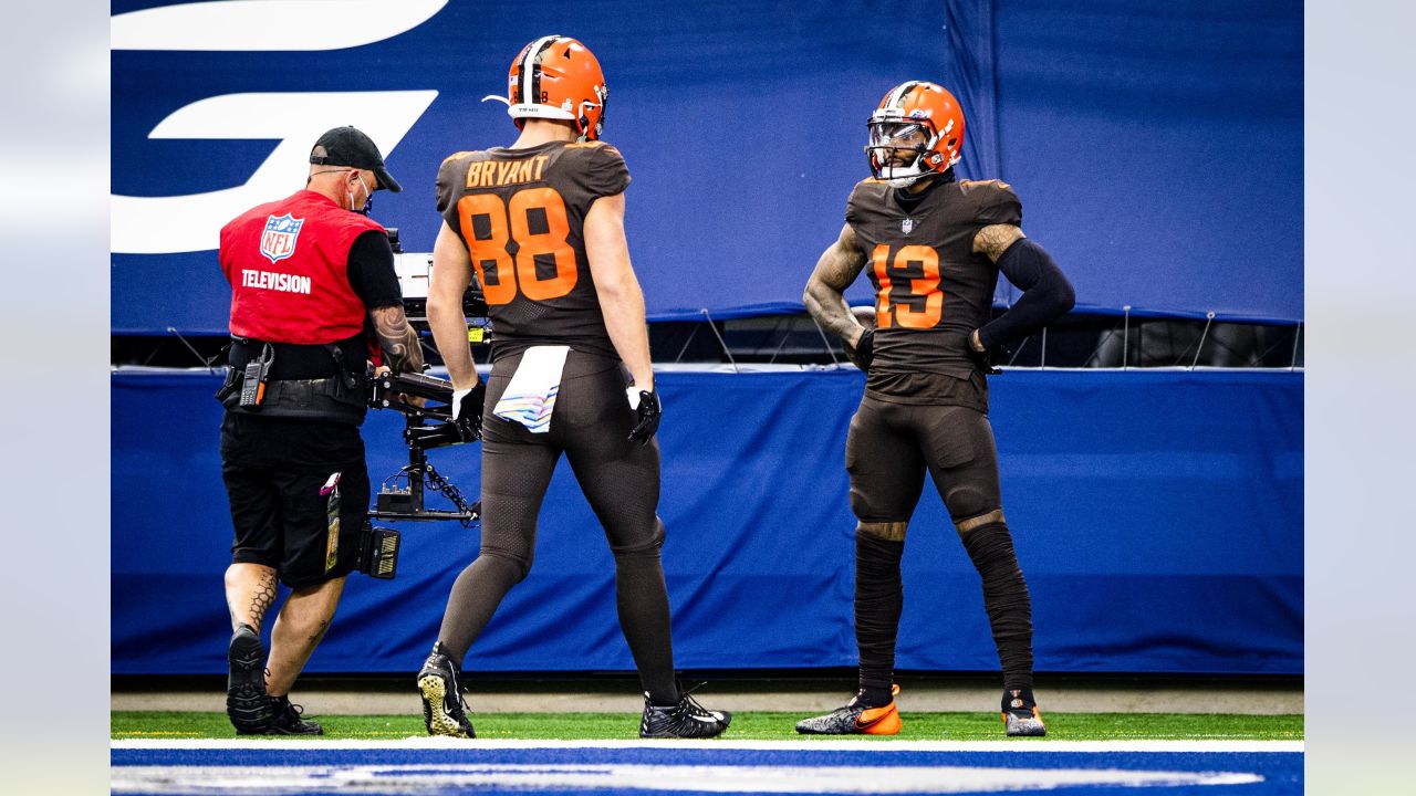 Garrett Passed Over for AFC Defensive Player of the Month - Sports  Illustrated Cleveland Browns News, Analysis and More