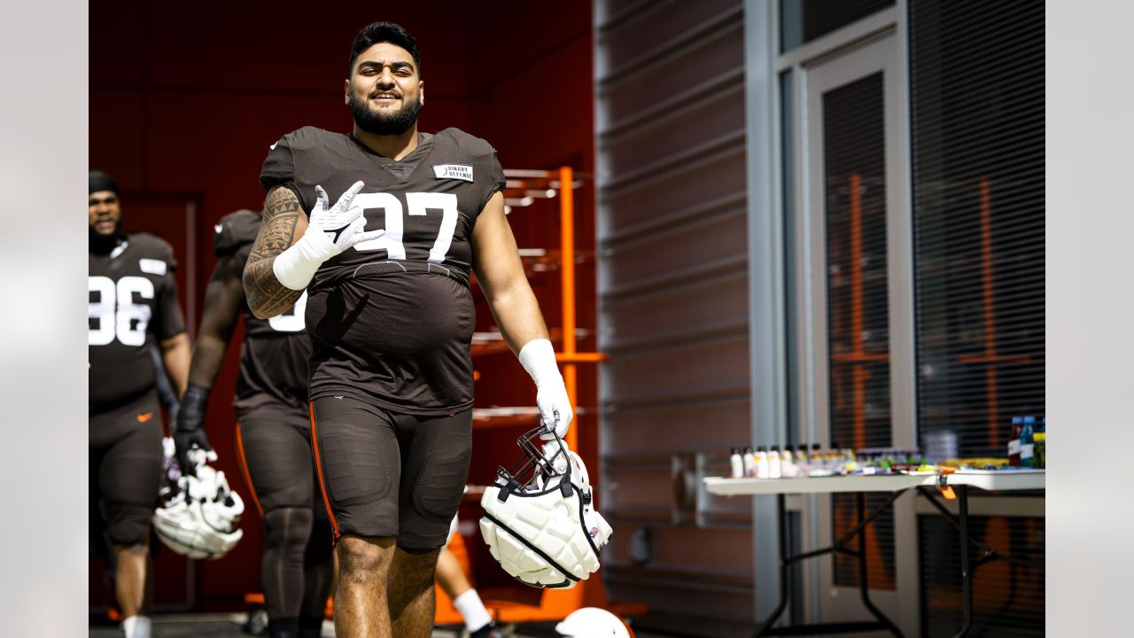 Pittsburgh Steelers offensive tackle Zach Banner (72) during an NFL football  practice, Monday, Aug. 9, 2021, in Pittsburgh. (AP Photo/Keith Srakocic  Stock Photo - Alamy