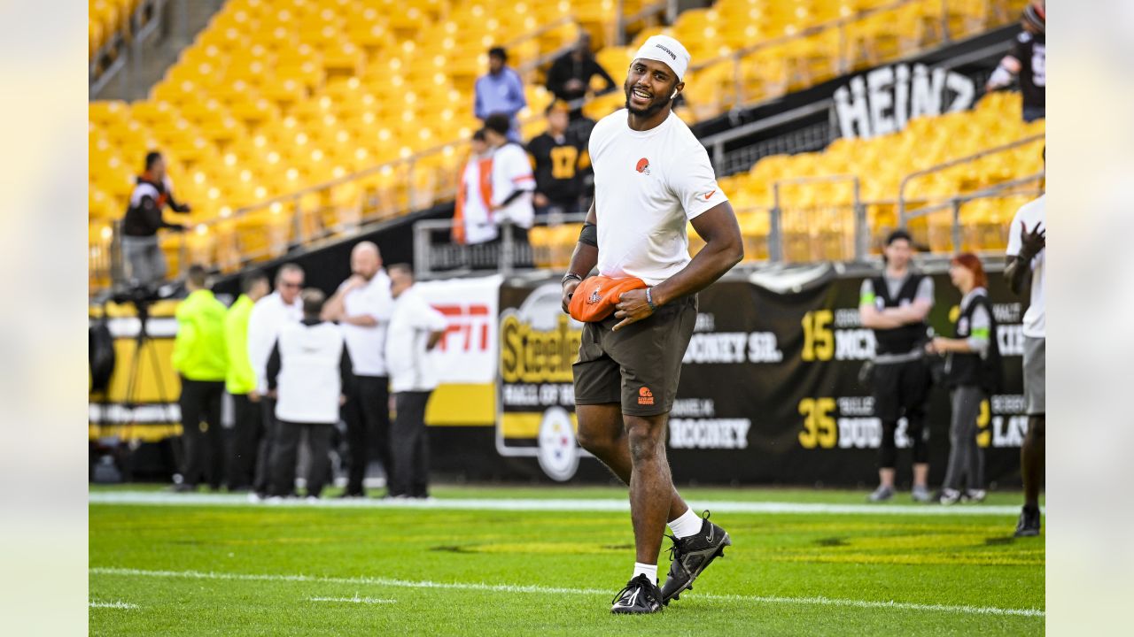 JAN 8th, 2023: Myles Garrett #95 during the Steelers vs Browns game in  Pittsburgh, PA. Jason Pohuski/CSM (Credit Image: © Jason Pohuski/CSM via  ZUMA Press Wire) (Cal Sport Media via AP Images