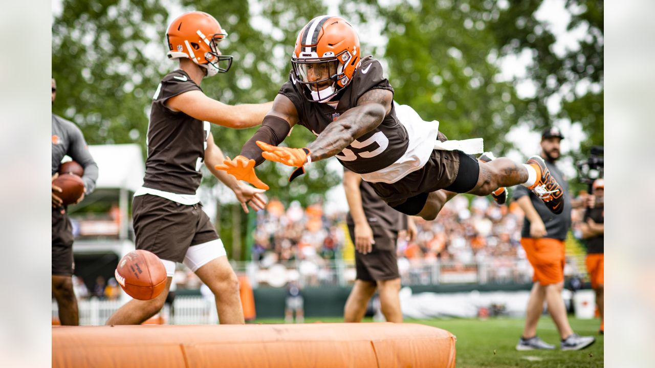 32 Teams in 32 Days: Cleveland Browns Training Camp Preview - Bleacher  Nation