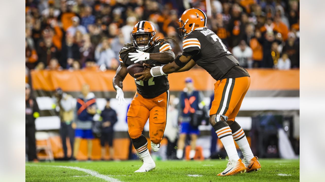 Throwback Thursday: Cleveland Browns beat Steelers 13-6 on TNF in 2009