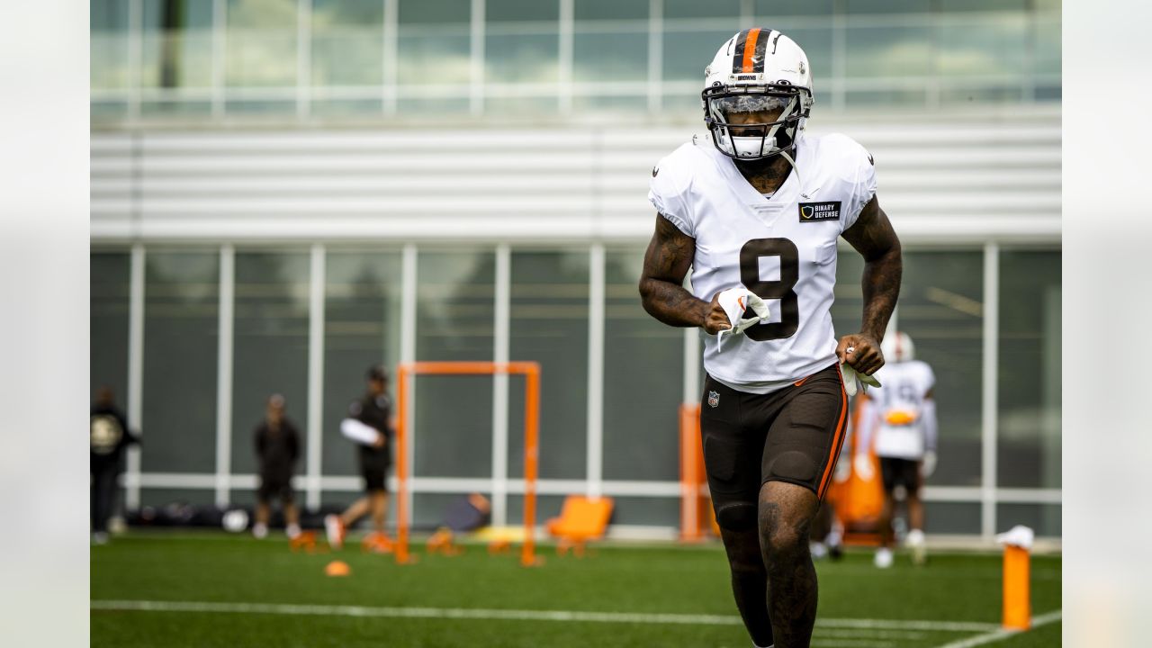 Report: Browns' Cooper unlikely to play MNF after aggravating