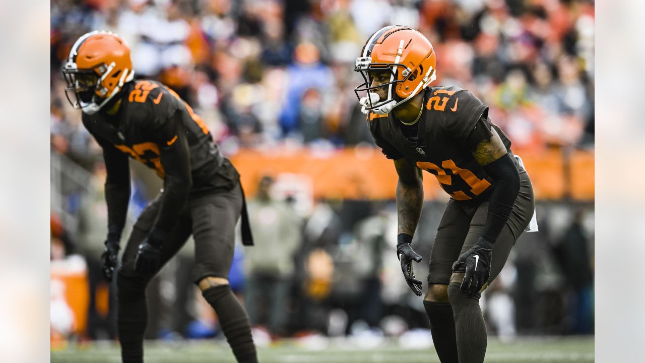 Browns: CB A.J. Green being evaluated for concussion vs. Buccaneers