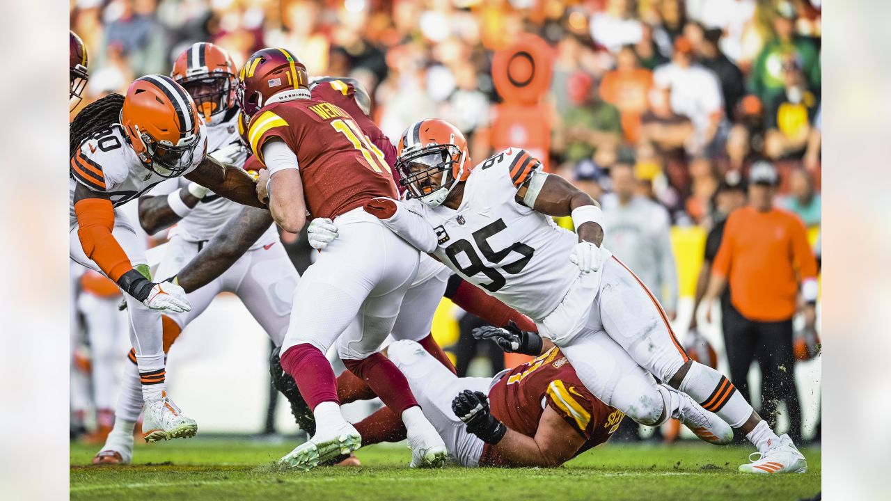 Browns score three TDs in second half, beat Commanders, 24-10 – Morning  Journal