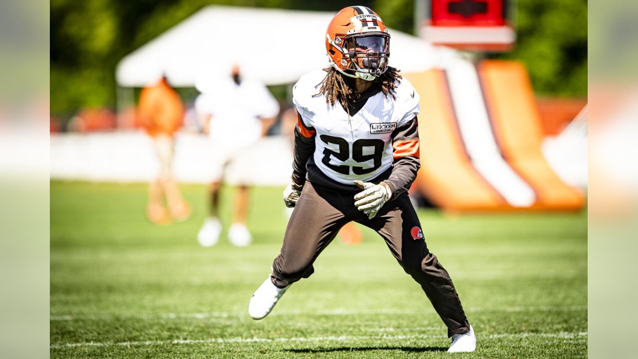 Browns re-signing returner JoJo Natson, LB Walker visiting NFL - Bally  Sports